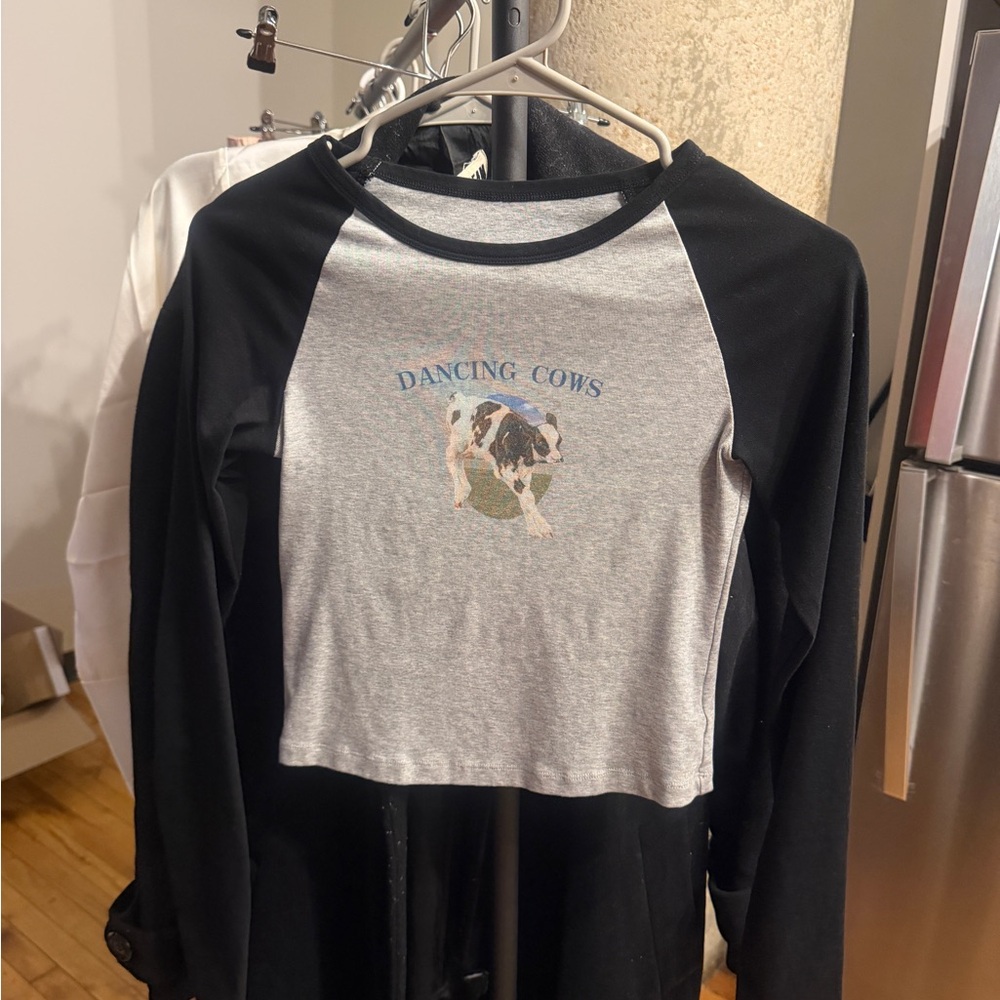 Prod Dancing Cows Graphic Raglan Tee